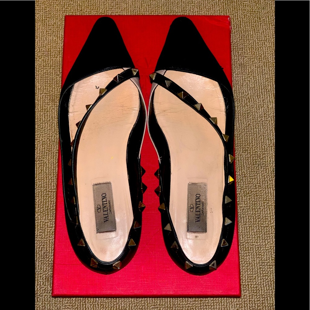 Valentino Flats